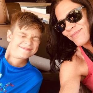 Meet your Posher, Dana